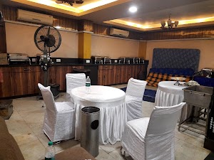 Abhijeet Sweets image 5