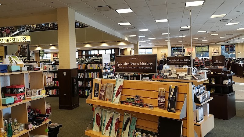 Barnes & Noble Gallery Image