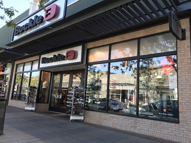 Buckle Gallery Image