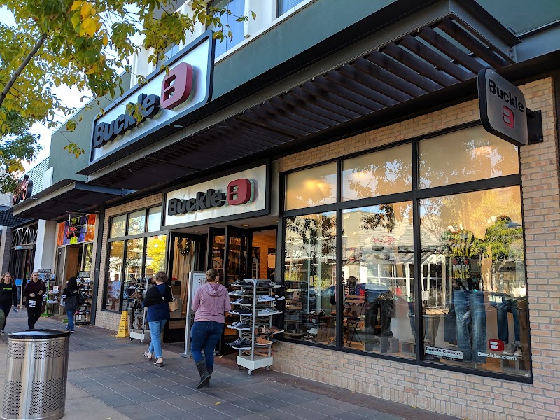 Buckle Gallery Image