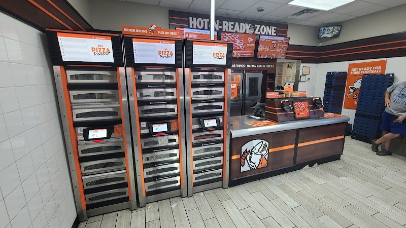 Little Caesars Pizza image 5