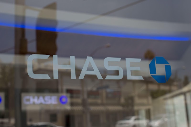 Chase Bank Gallery Image