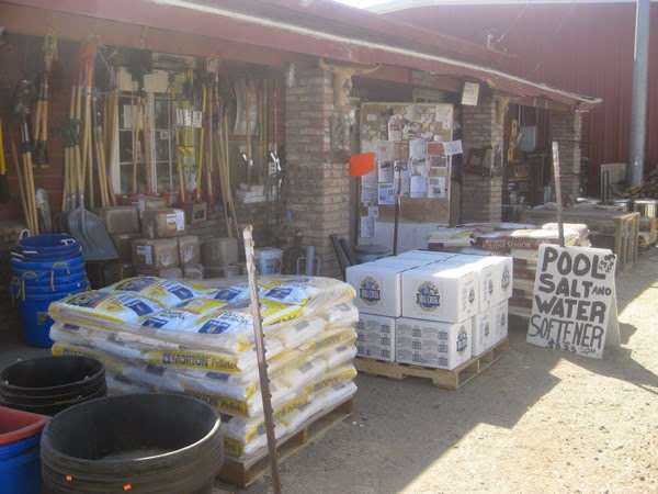 Chitwood Feed &amp; Hardware image 3