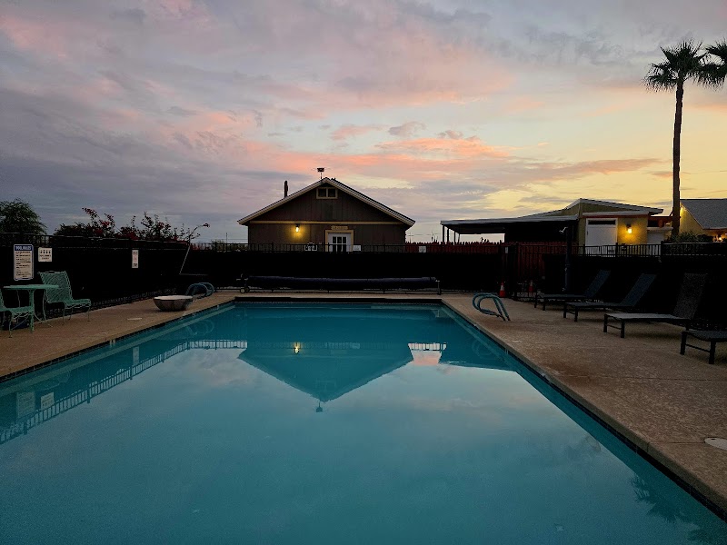 Desert Gardens RV Park image 3