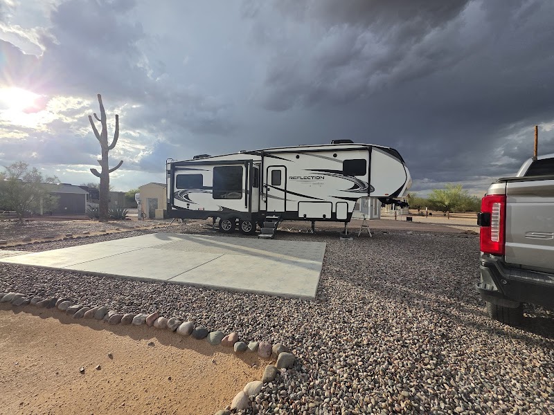 Desert Gardens RV Park image 4