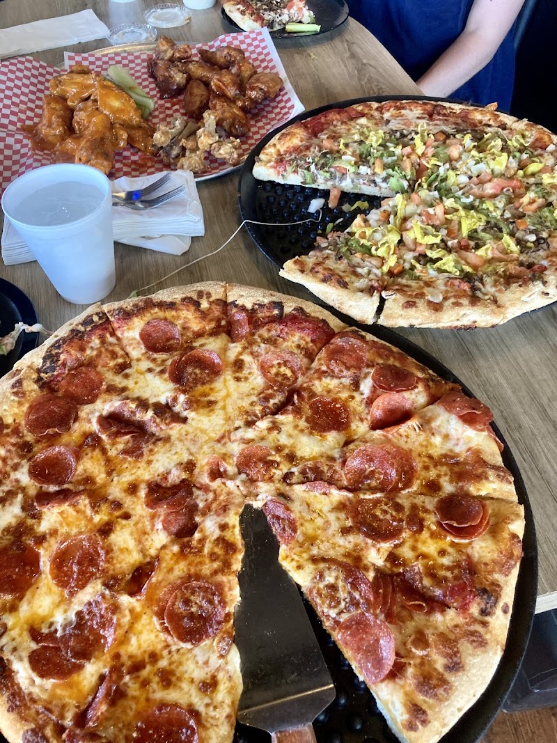 Barro's Pizza image 5