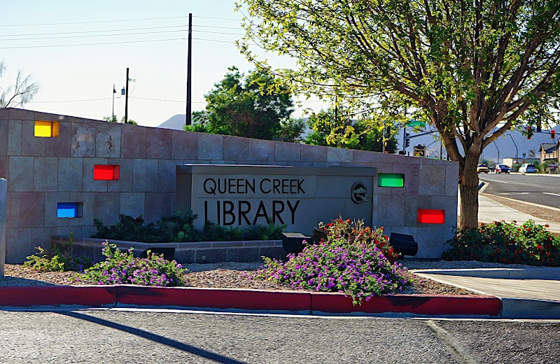 Queen Creek Library image 4