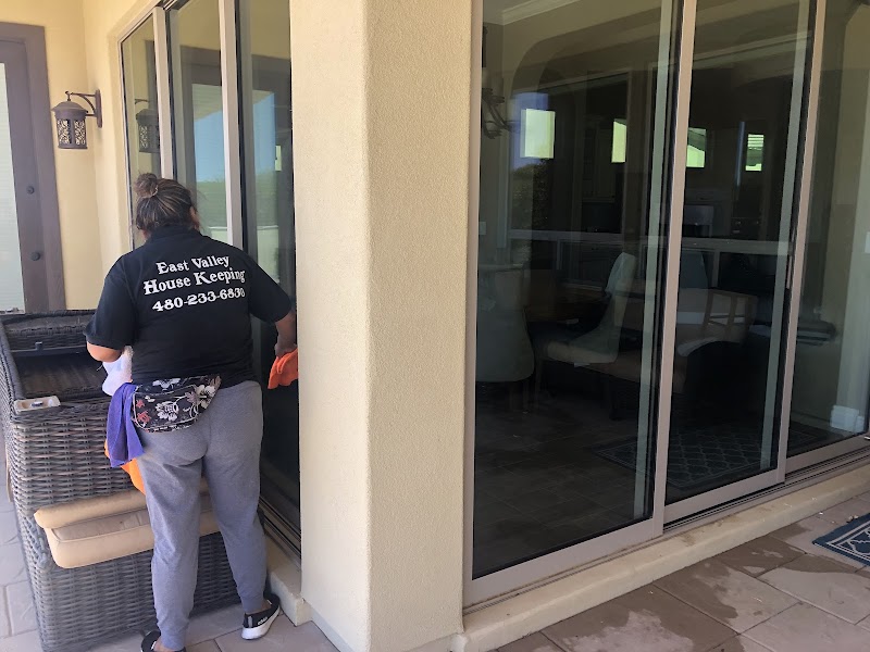 East Valley House Cleaning image 3
