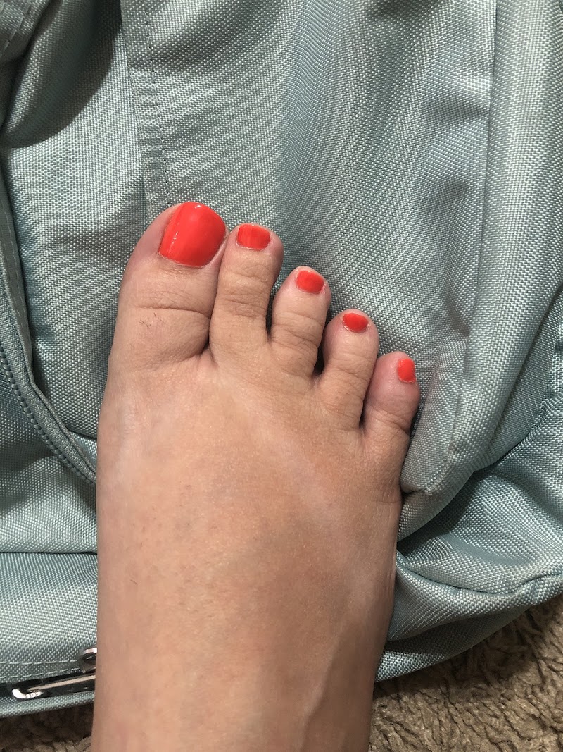 Pamper Nails &amp; Spa image 2