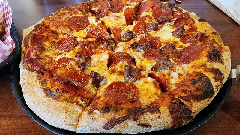 Barro's Pizza image 2
