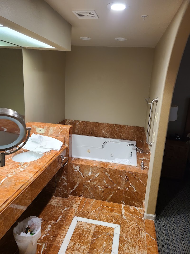 Legacy Golf Resort image 4