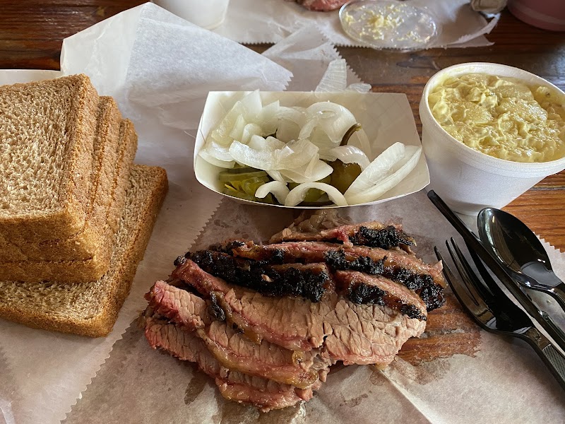 Rudy's "Country Store" and Bar-B-Q Gallery Image