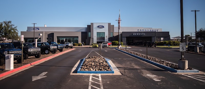 Earnhardt Ford Sales Gallery Image