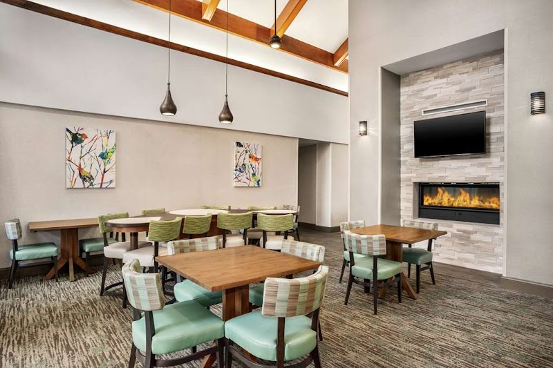 Homewood Suites by Hilton Phoenix/Chandler image 5