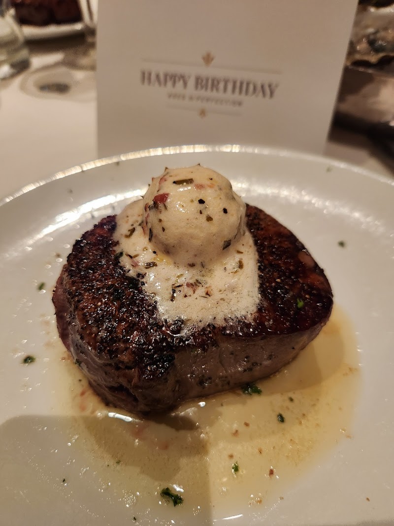 Fleming’s Prime Steakhouse &amp; Wine Bar image 3