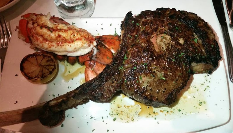 Fleming’s Prime Steakhouse &amp; Wine Bar image 5