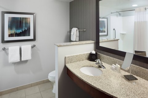 Courtyard by Marriott Phoenix Chandler/Fashion Center image 4