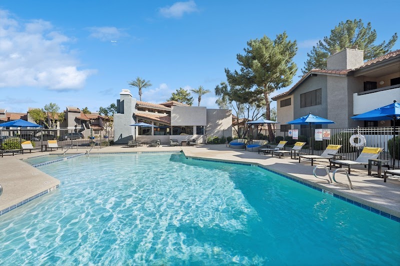 Country Brook Apartments image 2