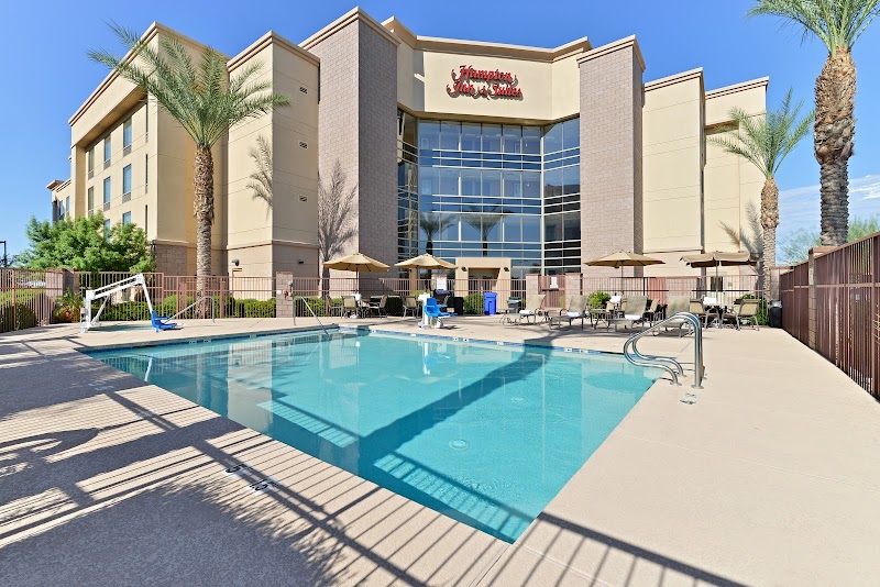 Hampton Inn &amp; Suites Phoenix/Gilbert image 1