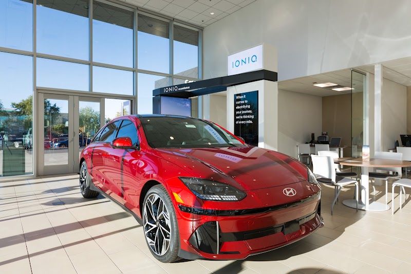 Earnhardt Hyundai - San Tan image 4