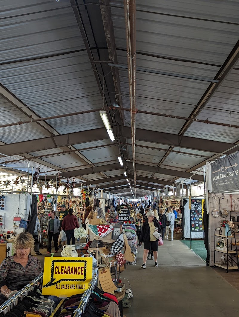 Mesa Market Place Swap Meet image 5