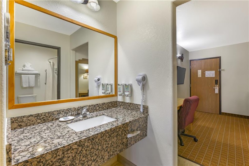 Best Western Gold Canyon Inn &amp; Suites image 4