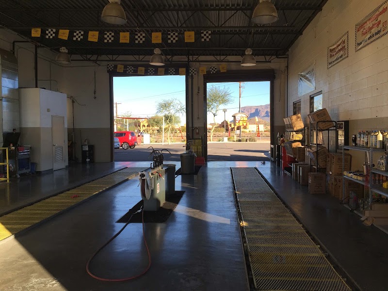 Quick N Clean Car Wash Gallery Image