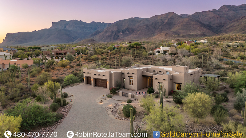 Discover Gold Canyon-Robin Rotella Real Estate Team image 3