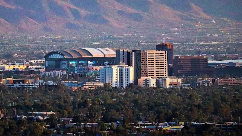 Banner - University Medical Center Phoenix | Phoenix, AZ | McDowell Rd. image 2