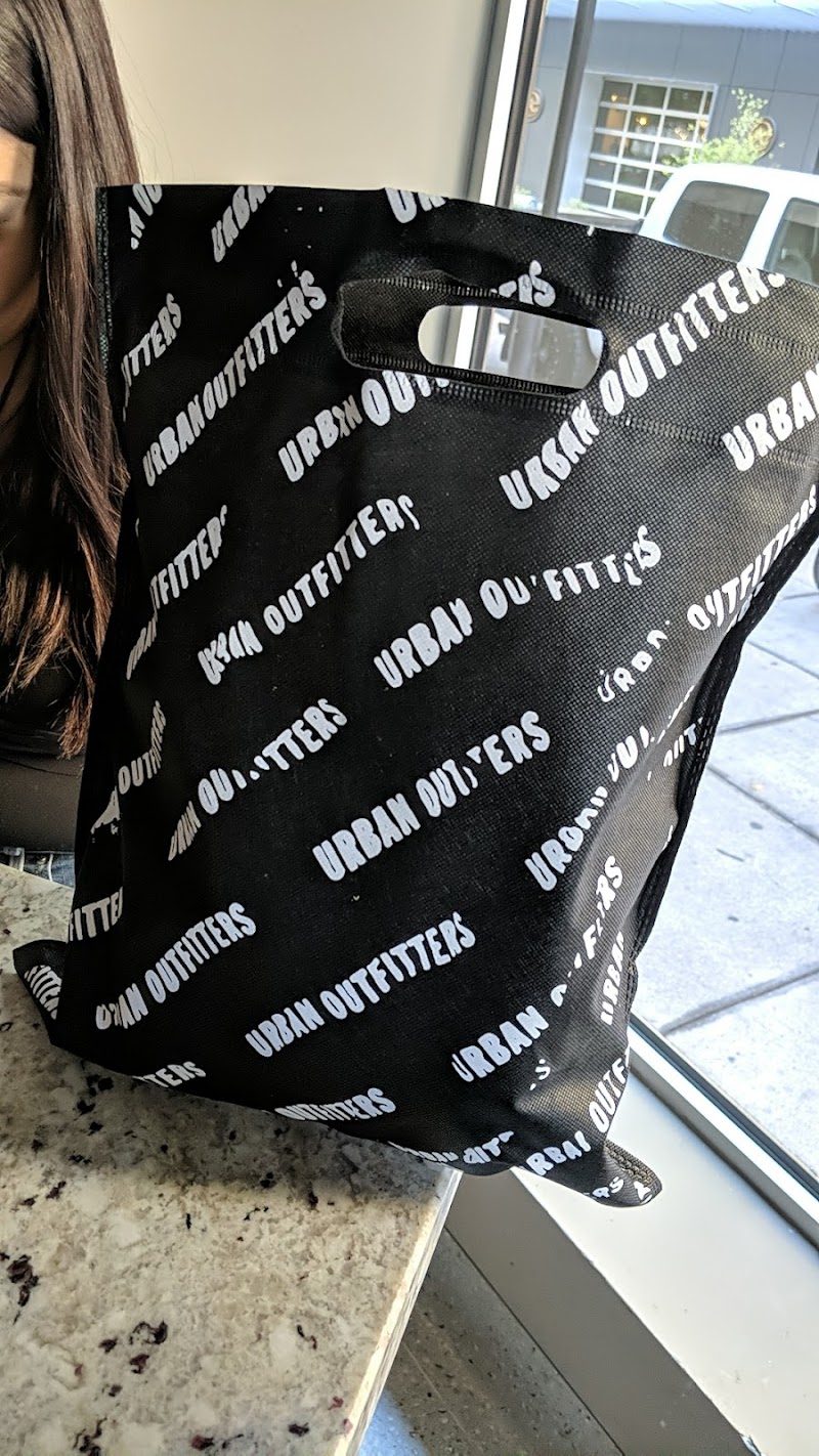 Urban Outfitters image 3