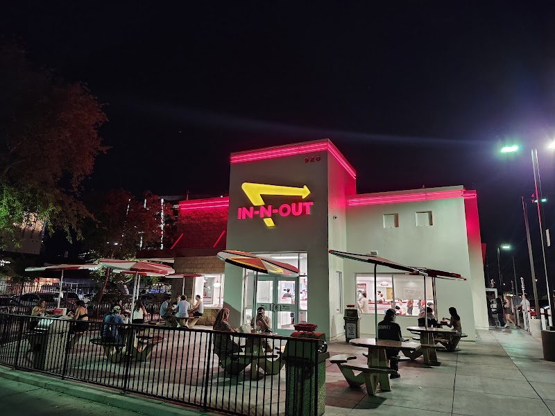 In-N-Out Burger image 1