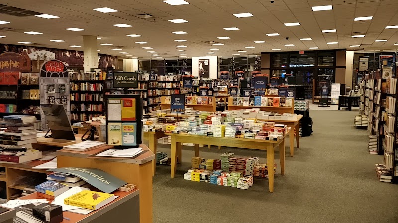 Barnes & Noble Gallery Image