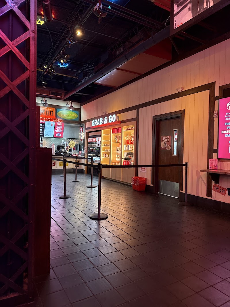 Portillo's Tempe image 5