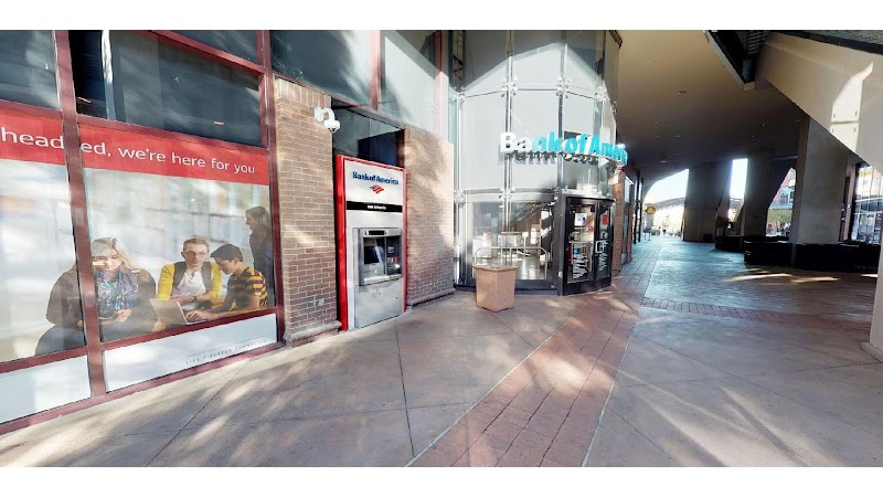 Bank of America (with Drive-thru ATM) Gallery Image