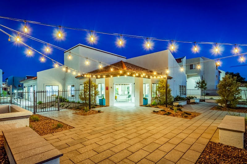 Paseo on University Student Housing &amp; Apartments Near ASU image 4