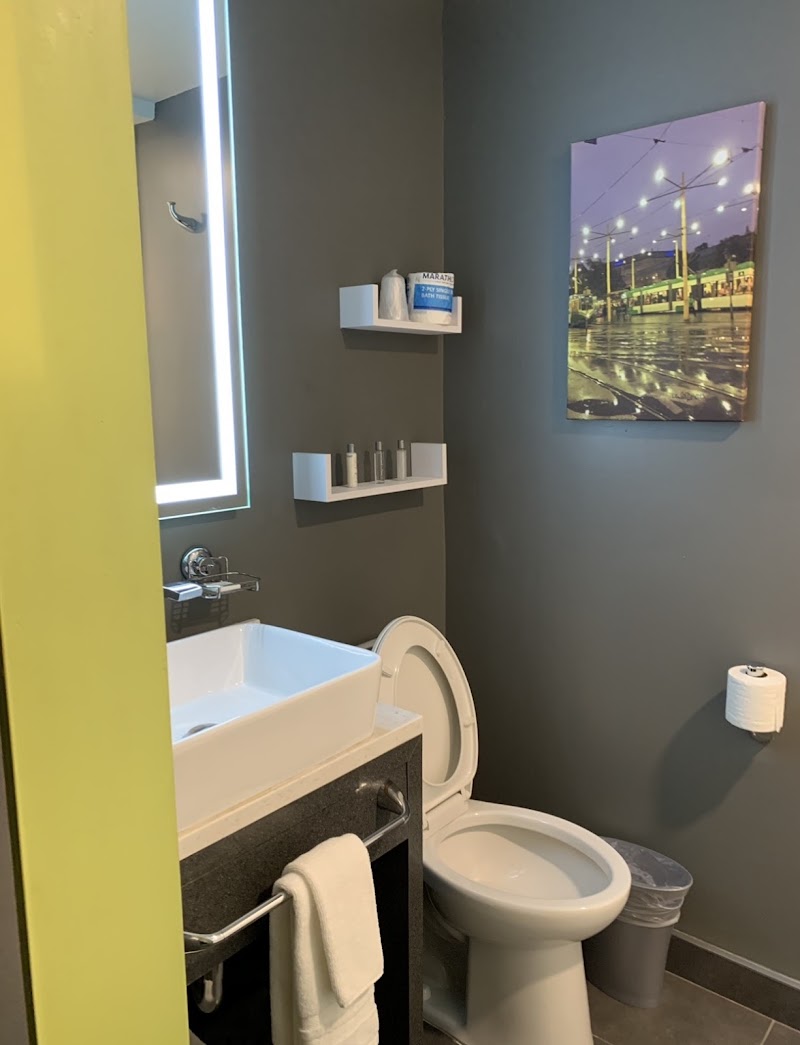 University Inn Tempe/ASU image 3