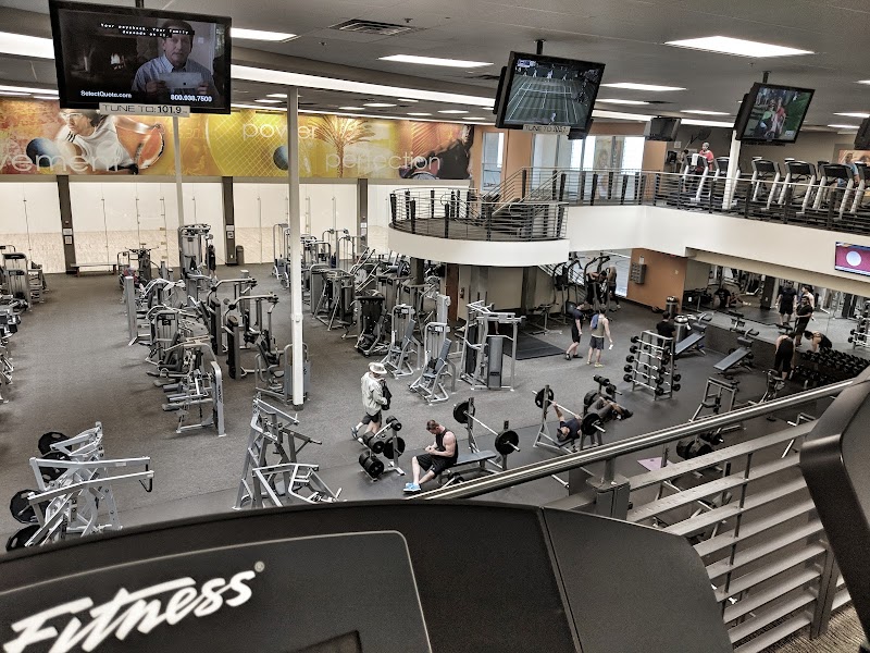 LA Fitness image 1