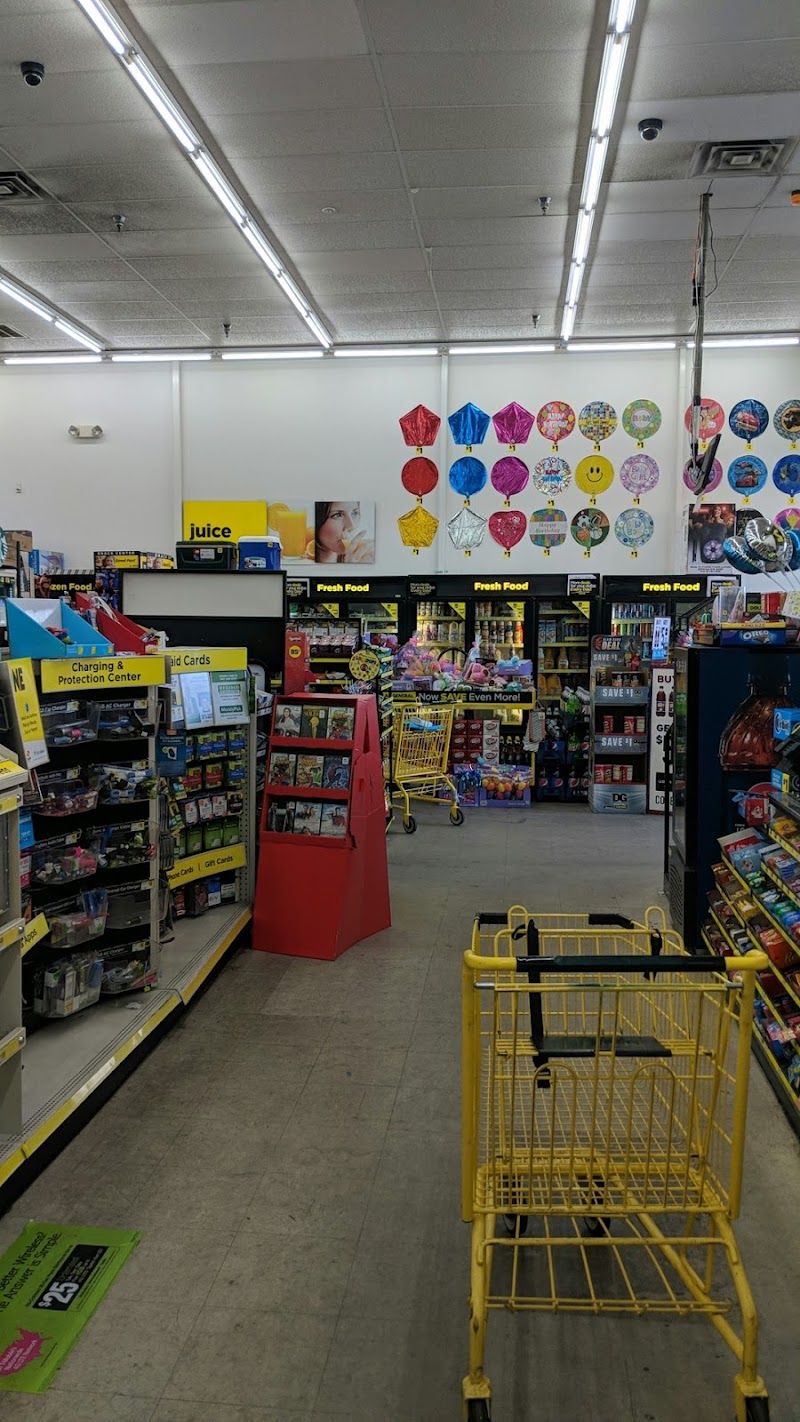 Dollar General image 2