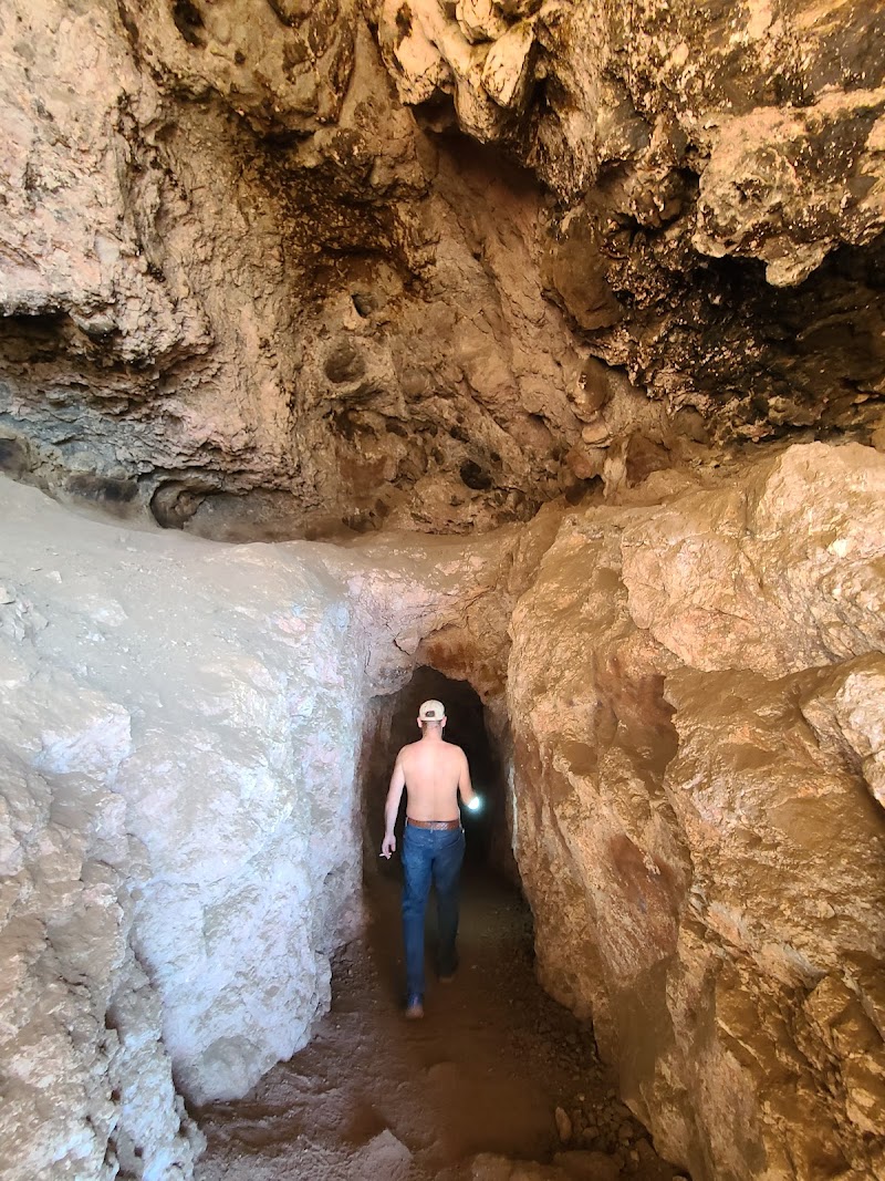 Broadway Trailhead image 4