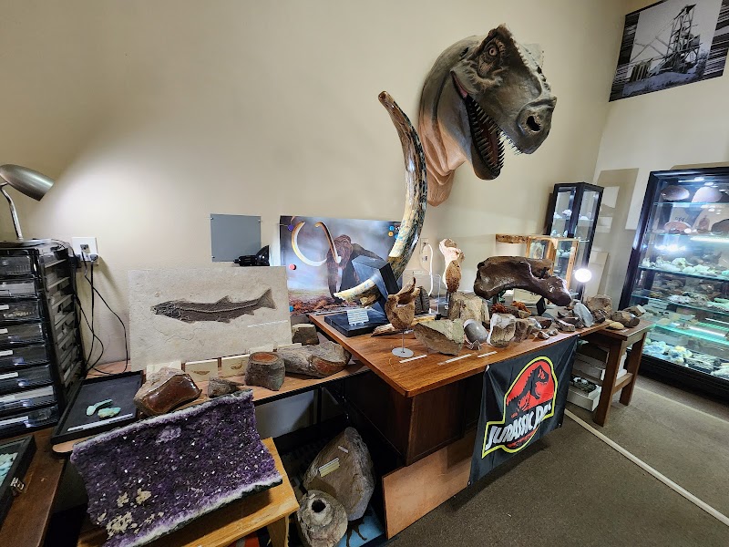 Mammoth Mine Rock Shop Gallery Image