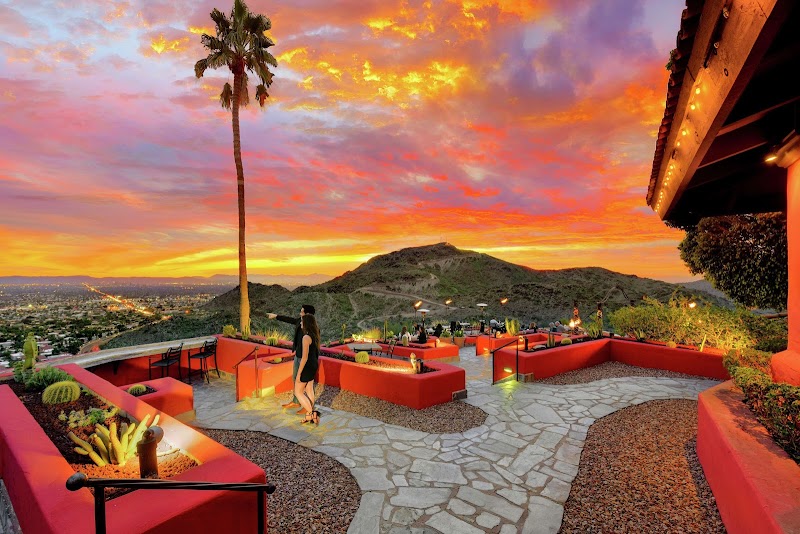 Different Pointe of View image 3