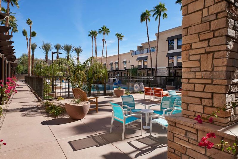 Hampton Inn &amp; Suites Phoenix/Scottsdale on Shea Boulevard image 1