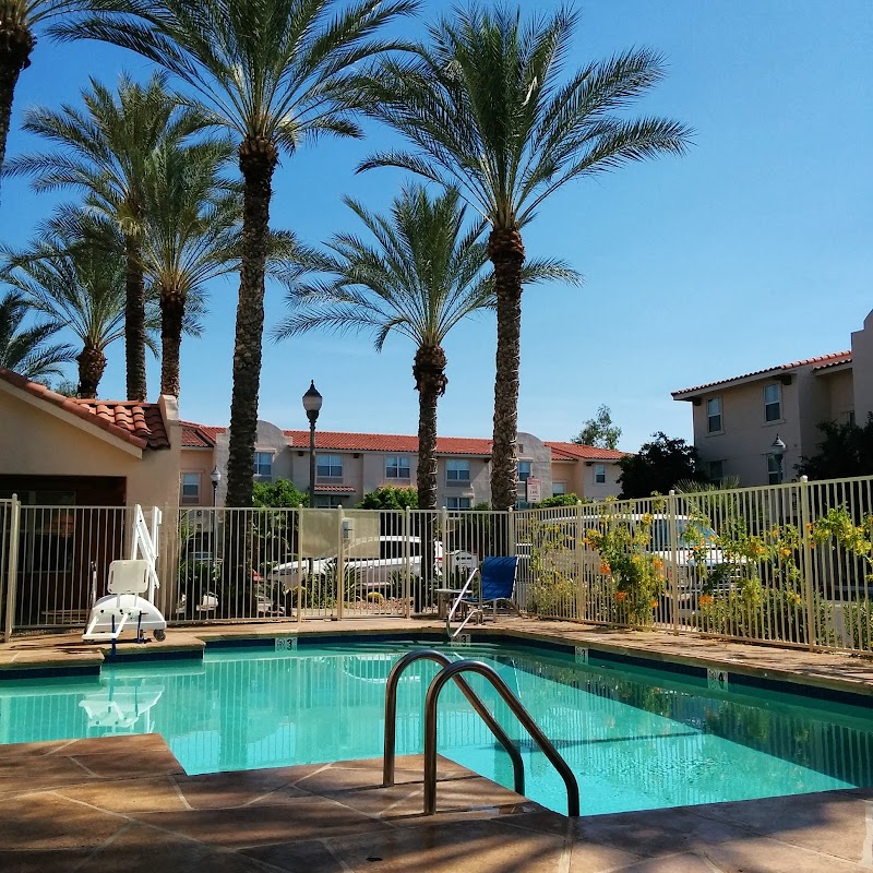 Sonesta Simply Suites Phoenix Scottsdale image 3