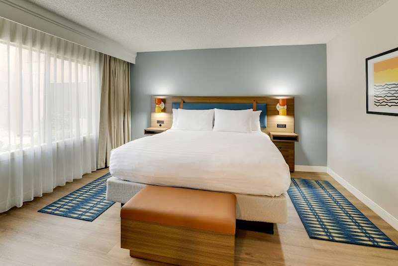 Sonesta Select Scottsdale at Mayo Clinic Campus image 2