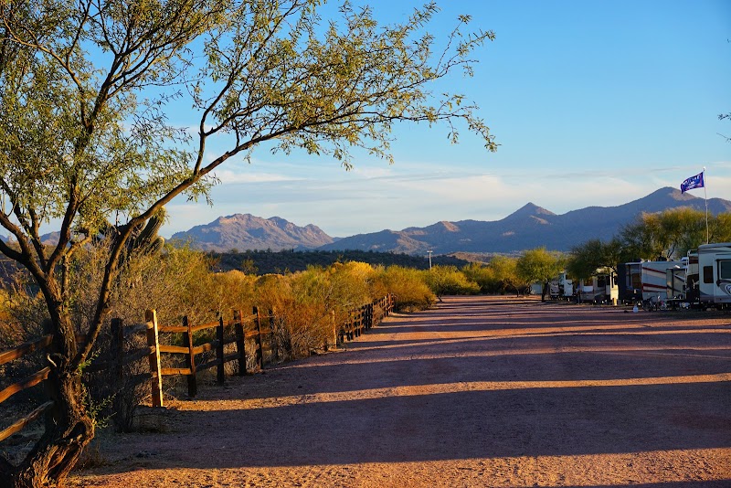 Eagle View RV Resort At Fort image 5