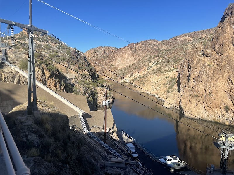 Mormon Flat Dam image 3