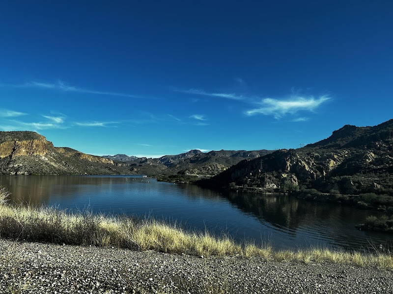 Canyon Lake - Palo Verde Boat Launch image 5