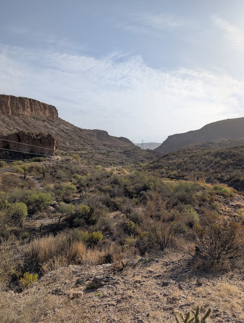 Peters Canyon Trail head image 1