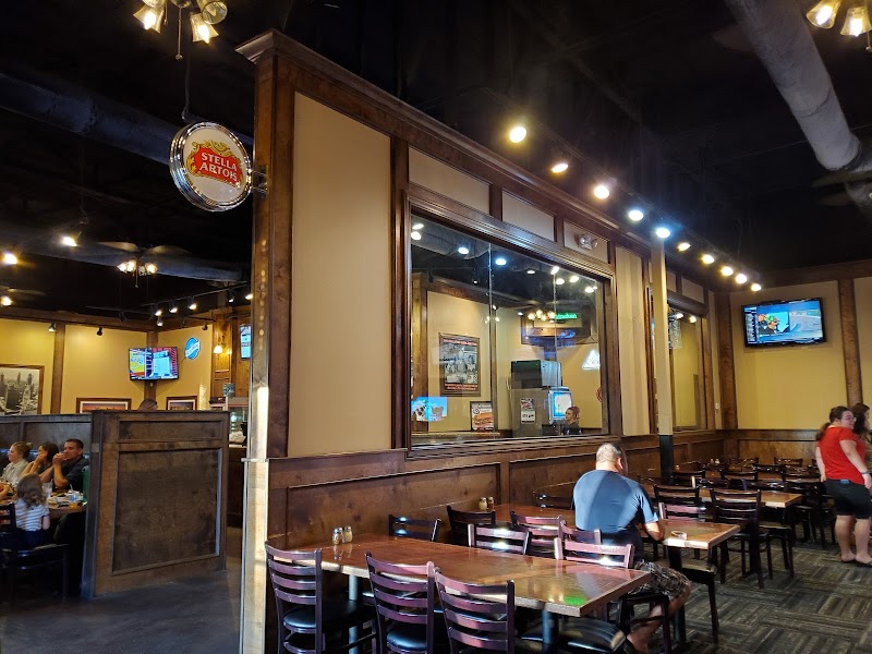 Barro's Pizza image 4