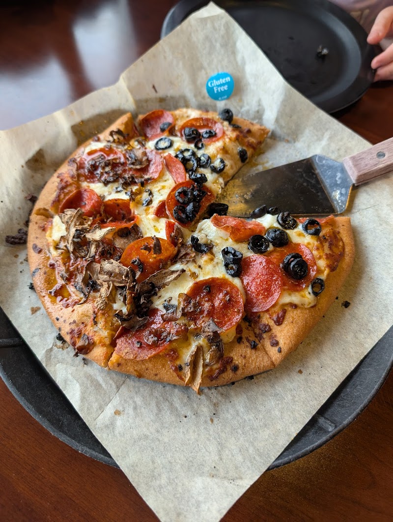 Barro's Pizza image 5